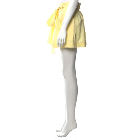 NWT Staud Women’s Yellow High-Rise Belted Shorts Size 0 - Picture 4 of 16